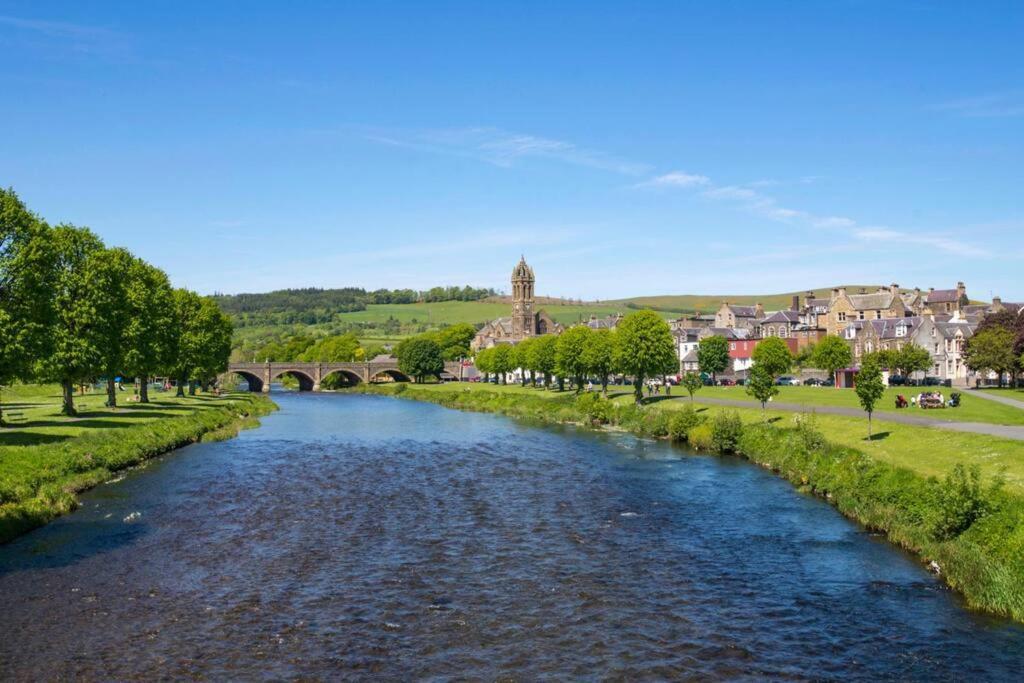 Culter Place Biggar Exterior foto